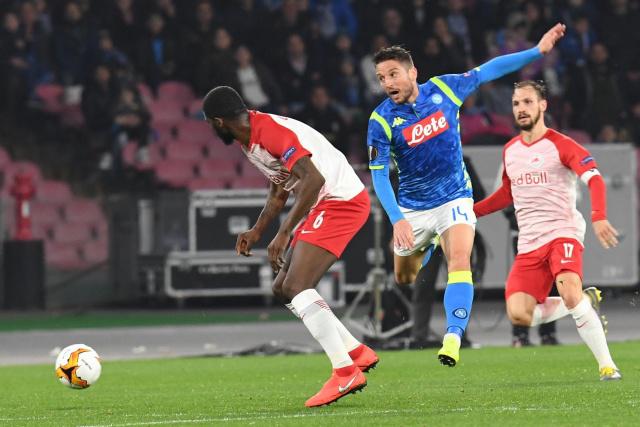 东契奇再三双独行侠胜活塞 KD45分太阳负绿军